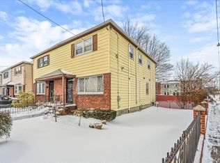 11802 Springfield Blvd, Cambria Heights, NY 11411