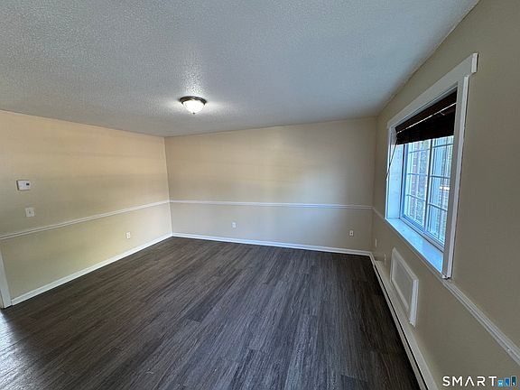 5th image of 495 Scott Road #3