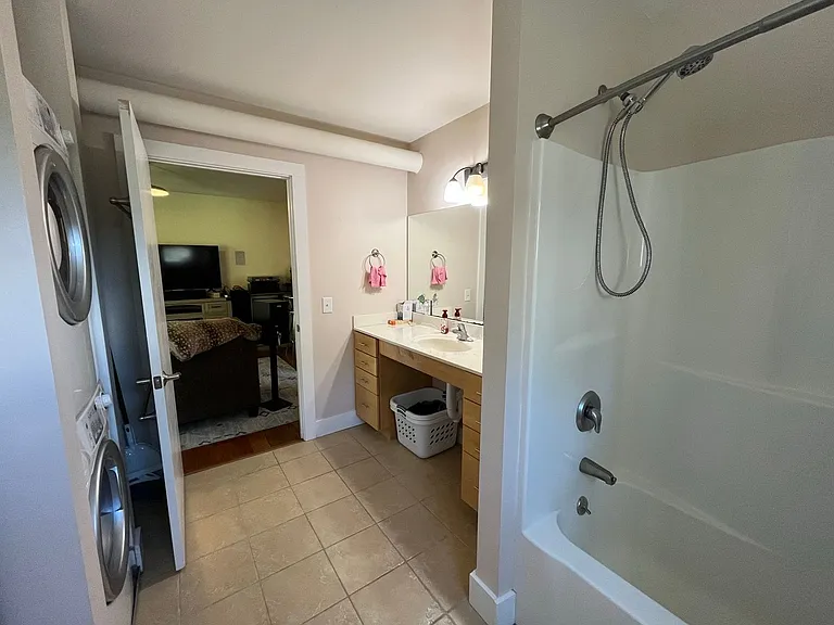 1707 Jefferson Park Ave — Photo 29