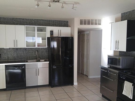 5th image of 1314 N 71st St
