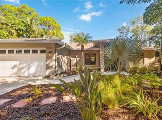 2351 Greendale Dr, Sarasota, FL 34232