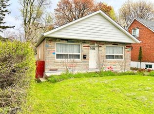 2567 Kingston Rd, Toronto, ON M1M 1M1