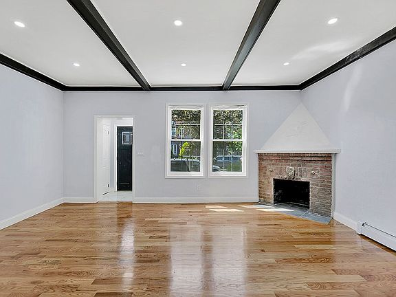 4th image of 116-35 224th St Unit 1