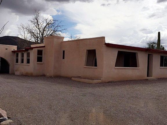 2nd image of 3201 W Via San Teresa