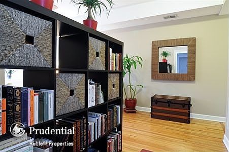 2nd image of 2601 W Agatite Ave APT 1