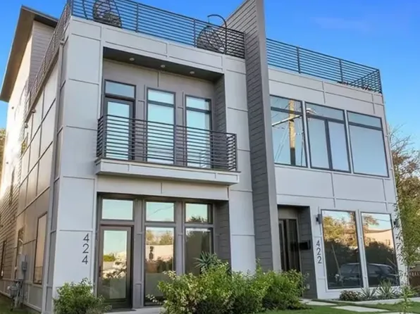 424 SE D St, Bentonville, AR 72712