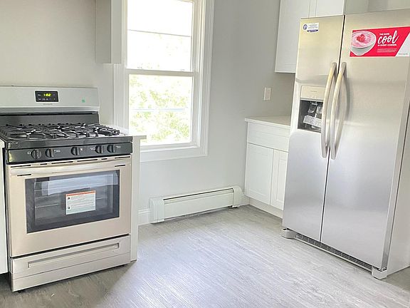 2nd image of 24 W 18th St Floor 2