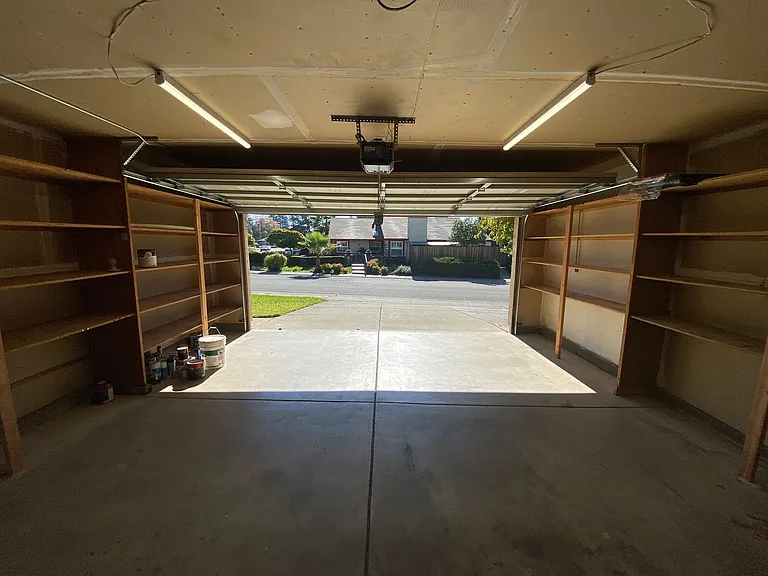 1817 Klamath River Dr — Photo 32