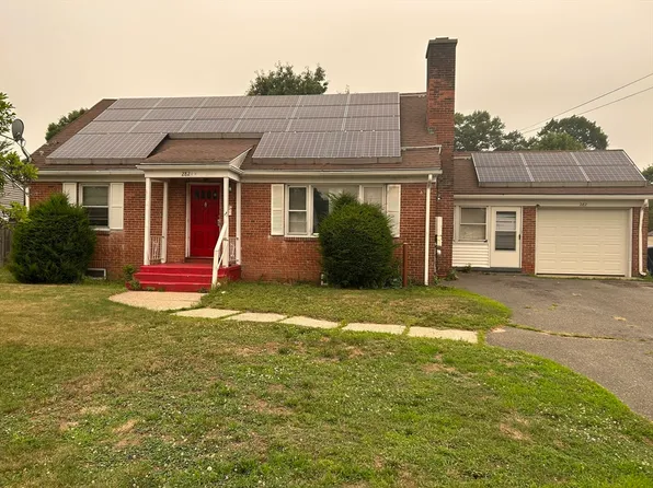 282 Island Pond Rd, Springfield, MA 01118