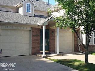 45705 Cagney Dr, Macomb, MI 48044