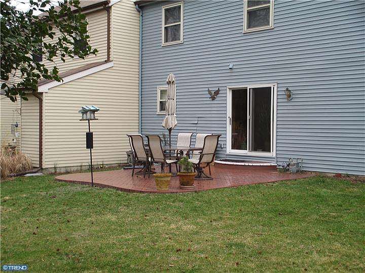 2nd image of 18 Wentwood Ct