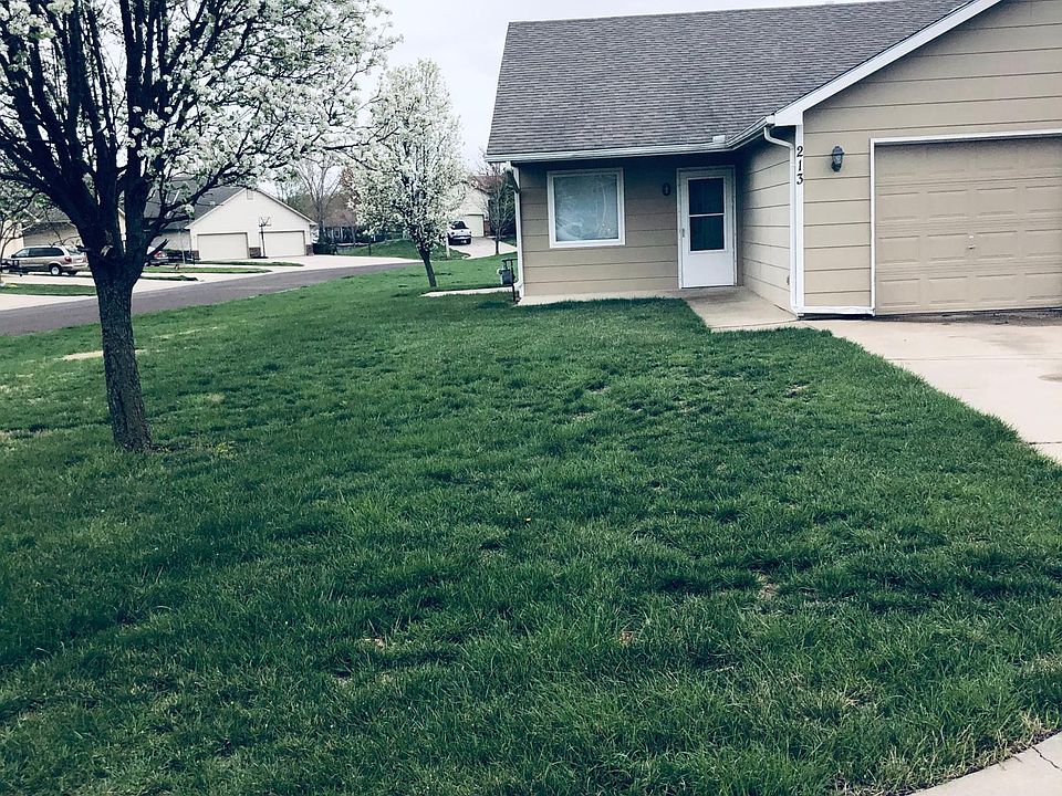 1st image of 213 Cedar Point Ct