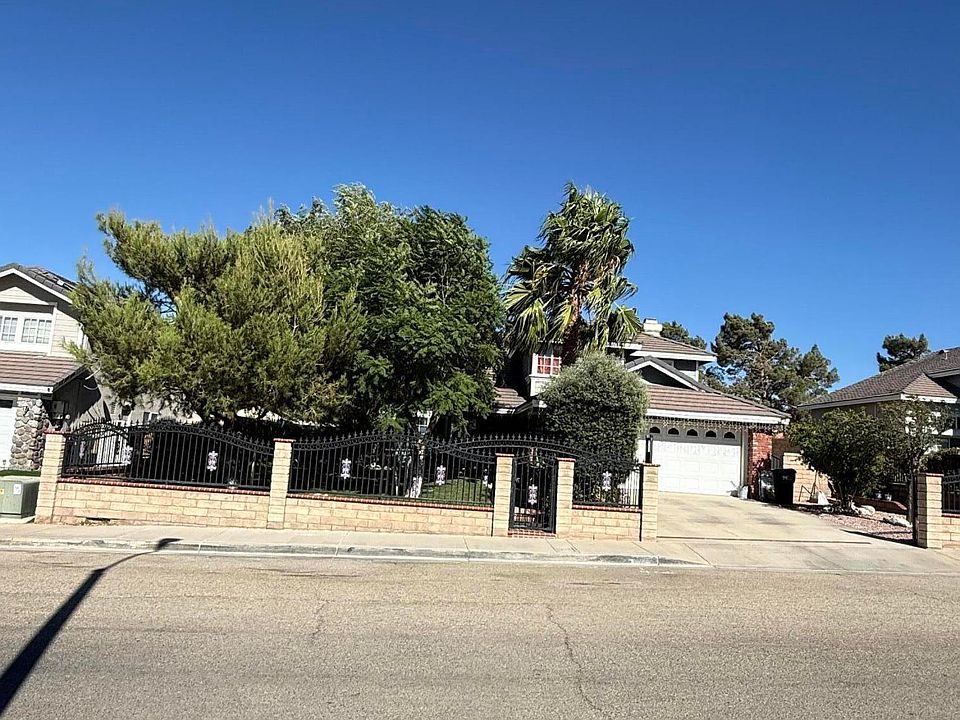 2nd image of 36716 Copper Ln