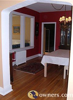 Dining Room (11'6" * 13'7")