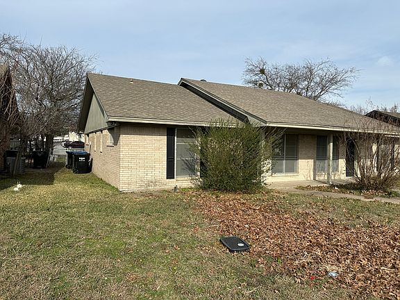 2nd image of 3008 Stanford St