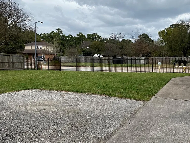 10723 Norchester Village Dr — Photo 37
