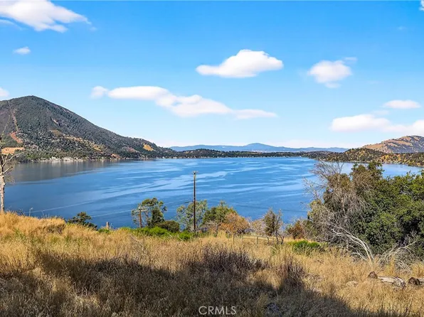 3019 Oak Crest Dr, Clearlake, CA 95422