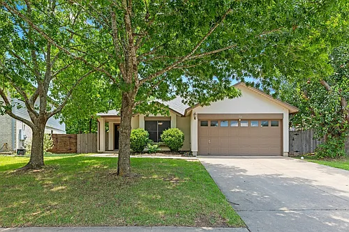 705 Catumet Dr Photo 1
