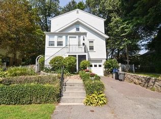 59 Iroquois Rd, Arlington, MA 02476