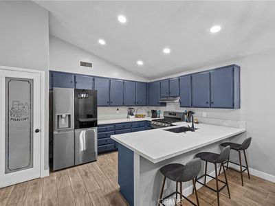 1720 Express Cir, Colton, CA, 92324