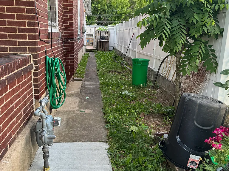 1828 W Washington St — Photo 19