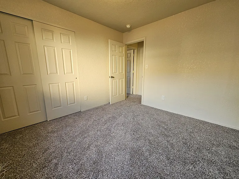 11374 E 27th Pl — Photo 20