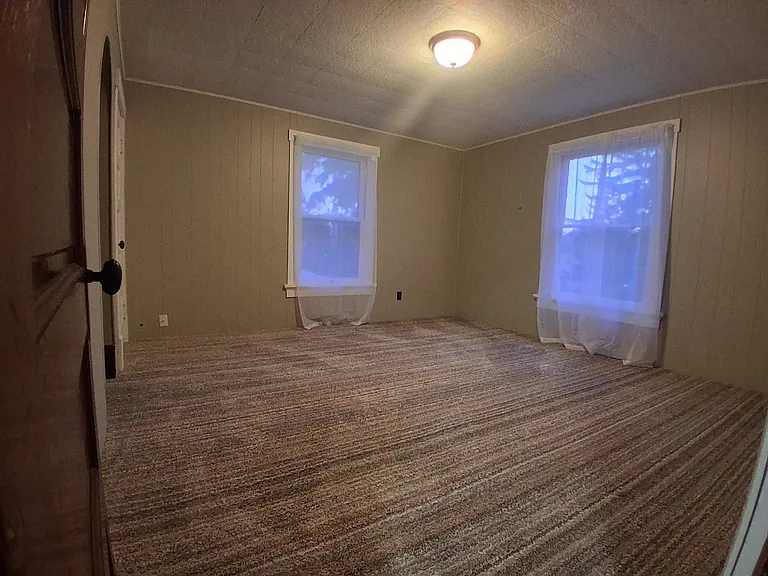 926 Dueber Ave SW #B — Photo 8