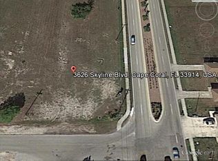 3626 Skyline Blvd, Cape Coral, FL 33914