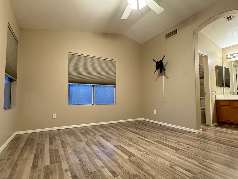 7443 W Via Del Sol Dr — Photo 14