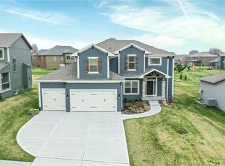 6713 NW 104th Ter, Kansas City, MO 64154