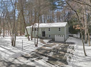 15 Craig Dr, Merrimack, NH 03054