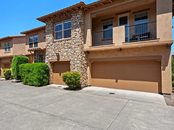 180 Healdsburg Avenue #B, Cloverdale, CA 95425