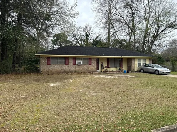 615 Morgan Ln, Enterprise, AL 36330