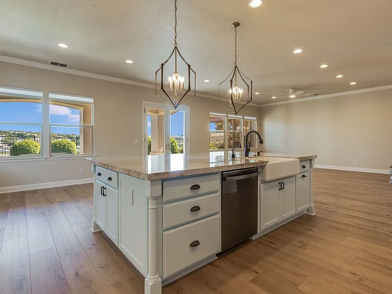 5035 Tesoro Way — Photo 23