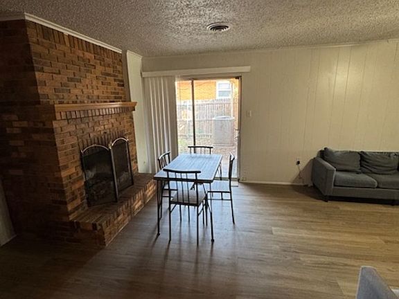 5th image of 624 En 16th St