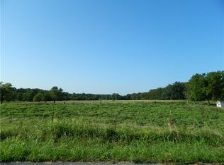 15110 Vaughn Rd, Gentry, AR 72734