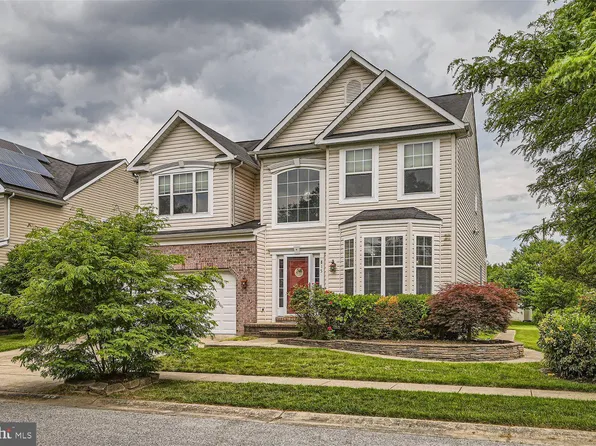 815 Anna Ln, Millersville, MD 21108