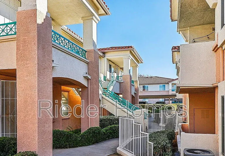 11410 Via Rancho San Diego #38 — Photo 9