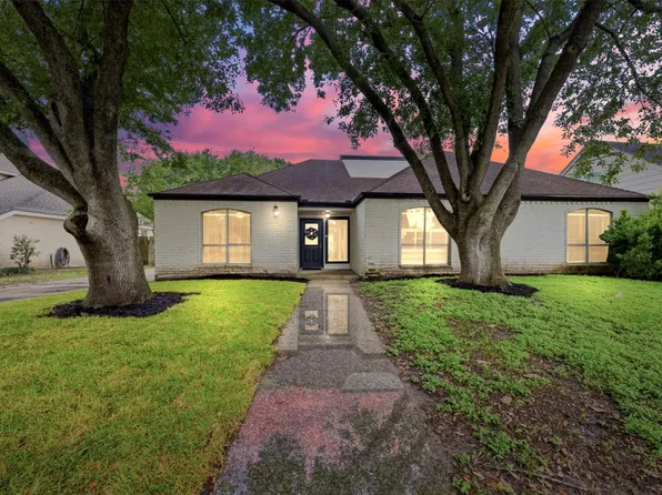 7110 Rancheria Dr, Houston, TX 77083