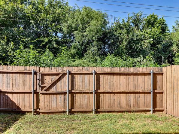 arlington-texas-61886730 picture