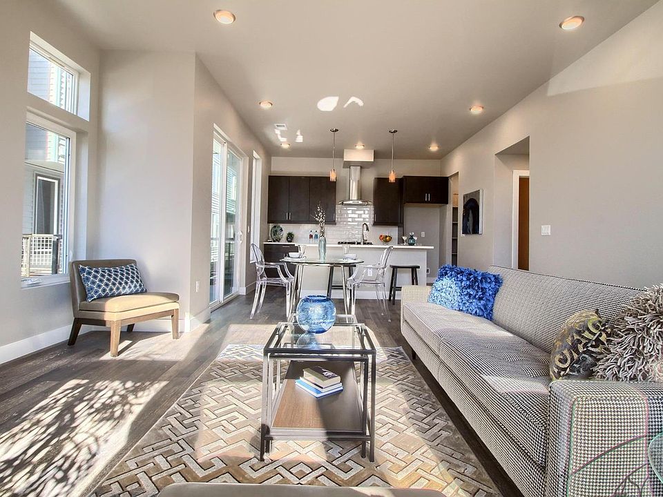 1st image of 3013 Welton Street