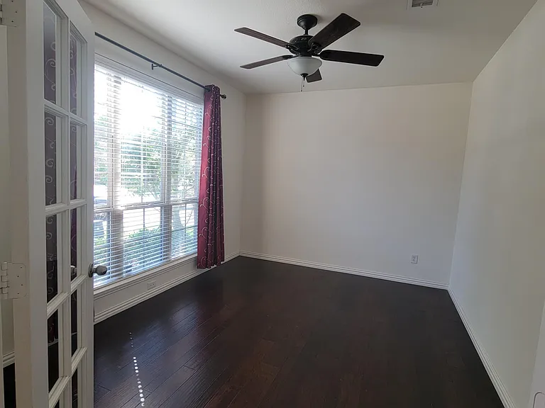 308 Enid Dr — Photo 16