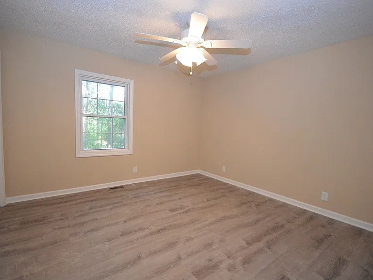 106 N Bell Haven St — Photo 8