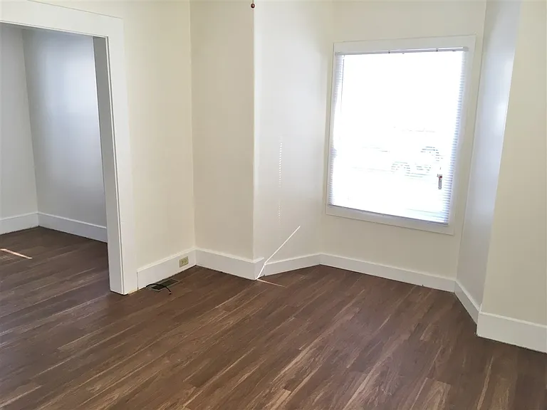 82 3rd St #1 — Photo 15