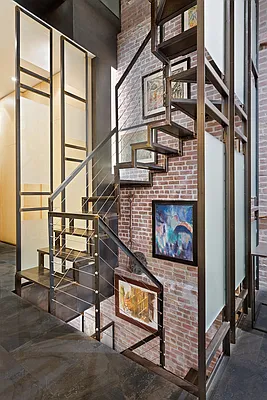 Sold by Compass | media 7