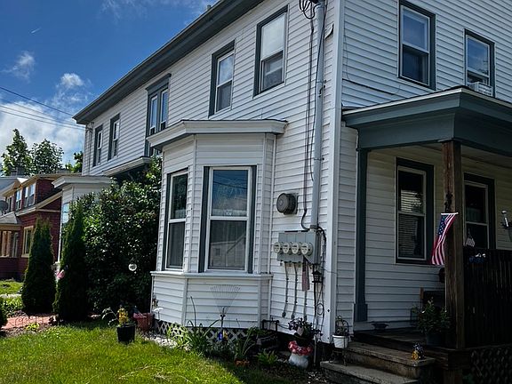 2nd image of 35 Wells St #4