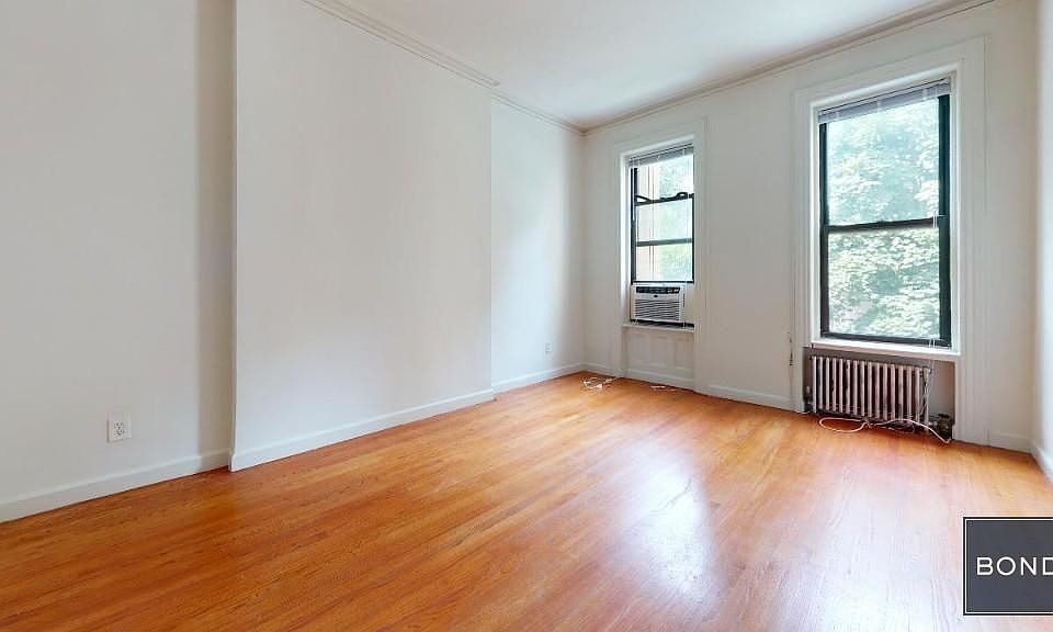 1st image of 317 W 104th St #3R2