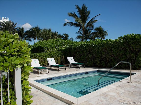4th image of 5875 Collins Ave #2205