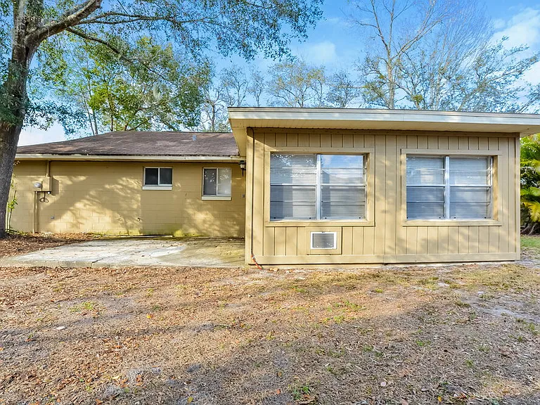 608 Pheasant Ave — Photo 15