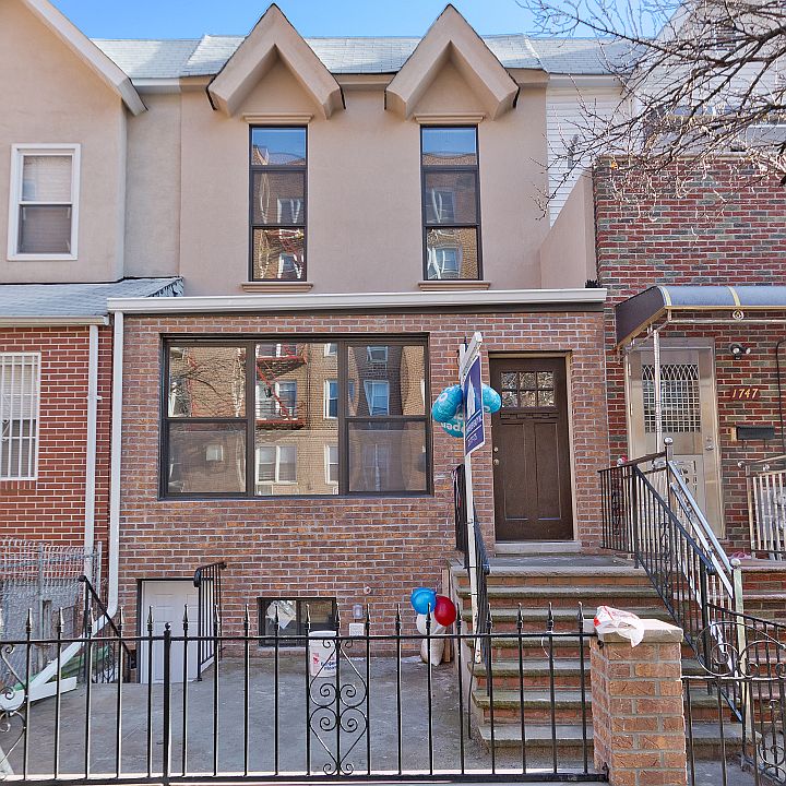 1st image of 1745 E 14th St